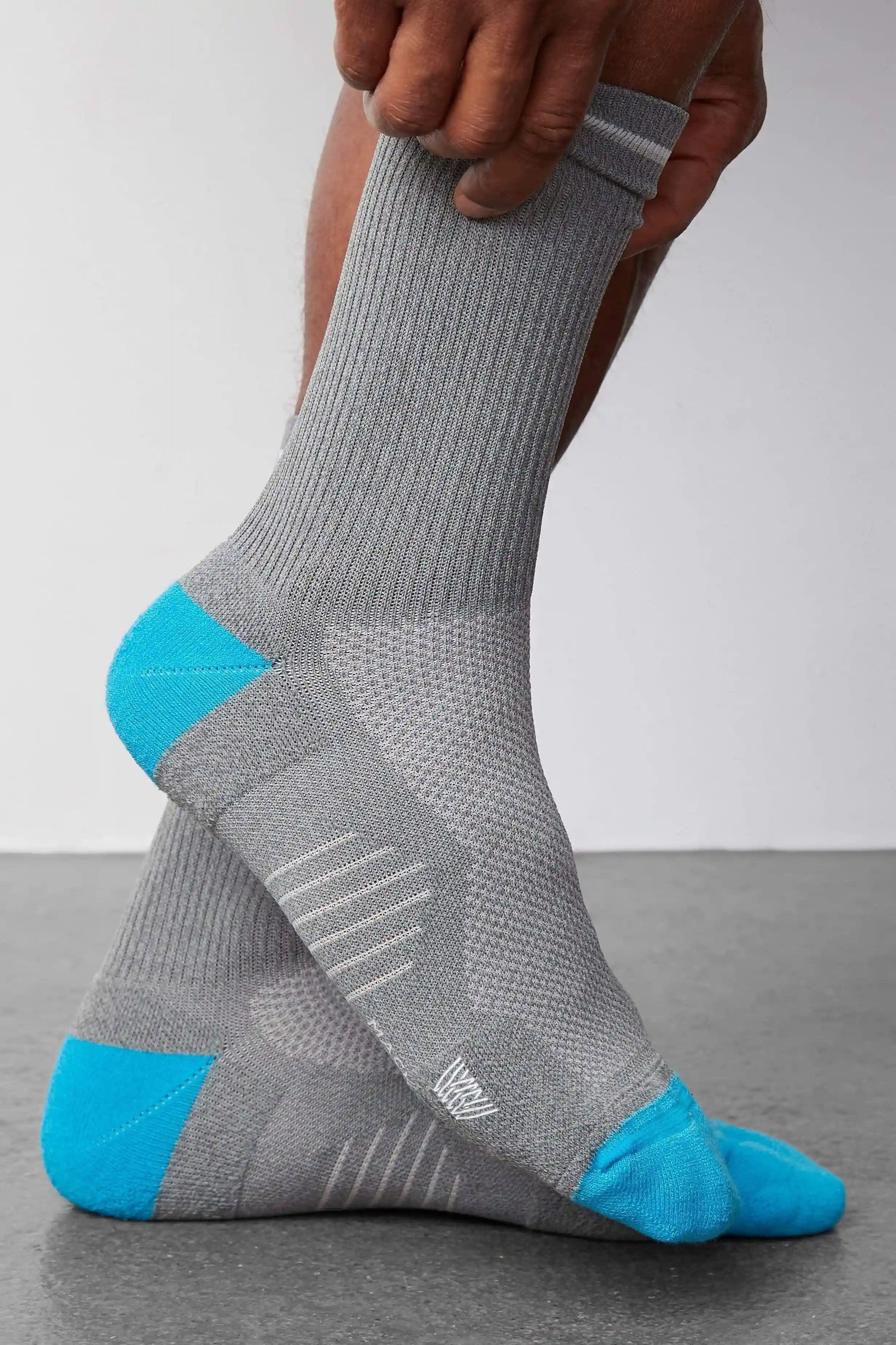 3-Pack AIRKNITˣ Crew Socks